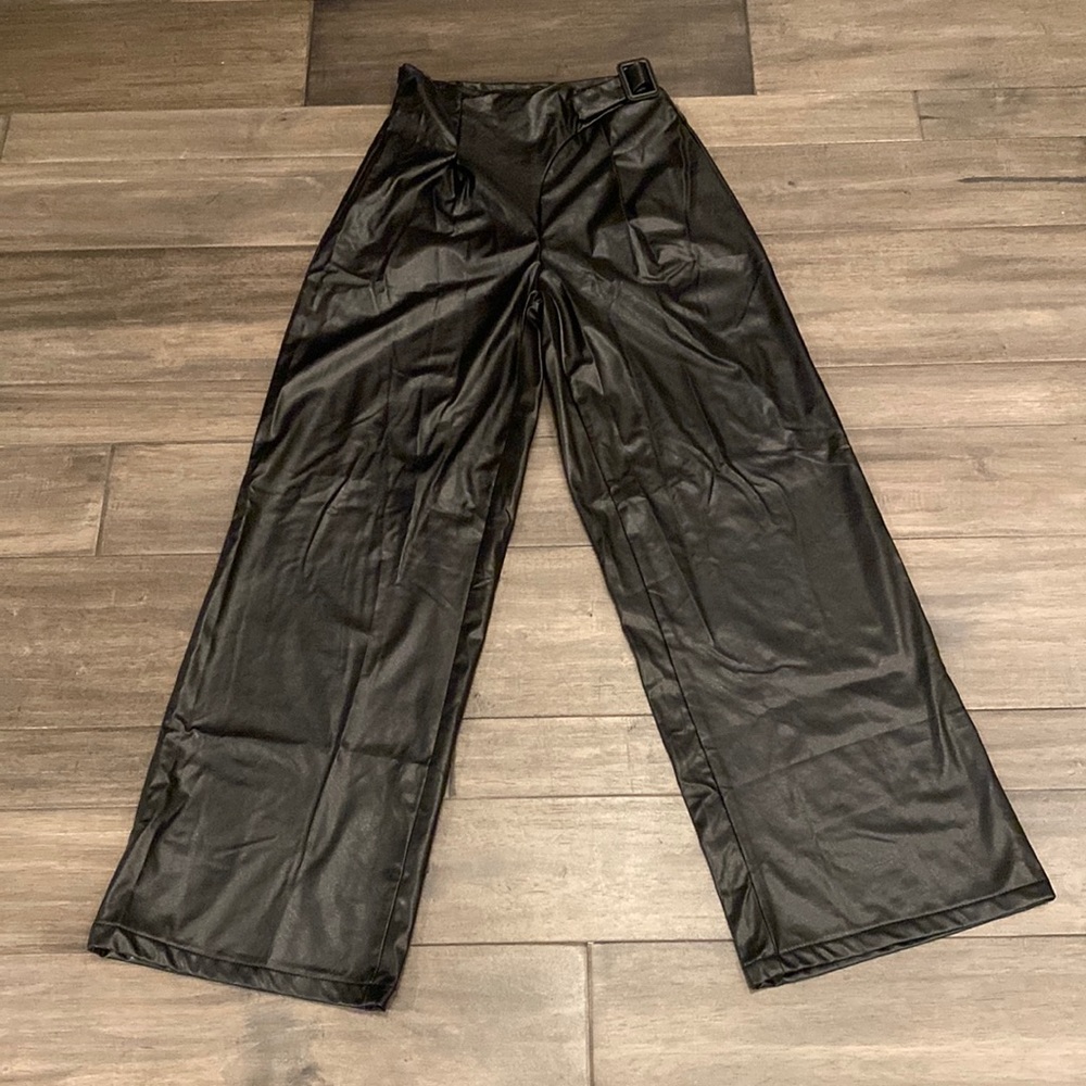 SHEIN Buckle Detail Cut-Out PU Leather Wide Leg Pants Black Womens Size 4